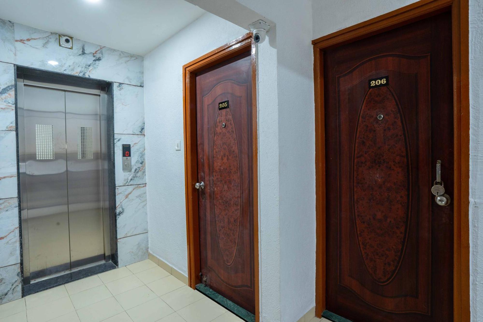 Treebo Royal Comfort Atithi Pune Ngoại thất bức ảnh